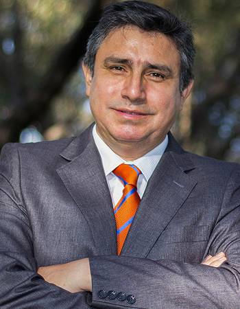Dr. Paul Corcuera García