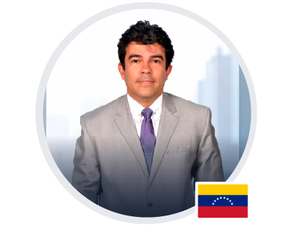 Dr. Carlos Carrillo